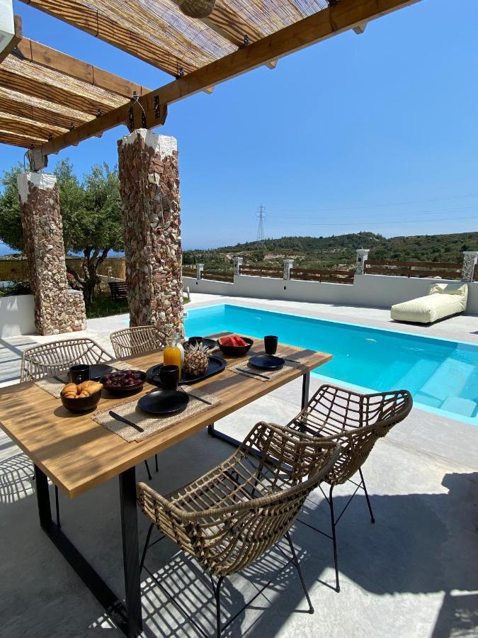 Tranquila Rhodes Villa
